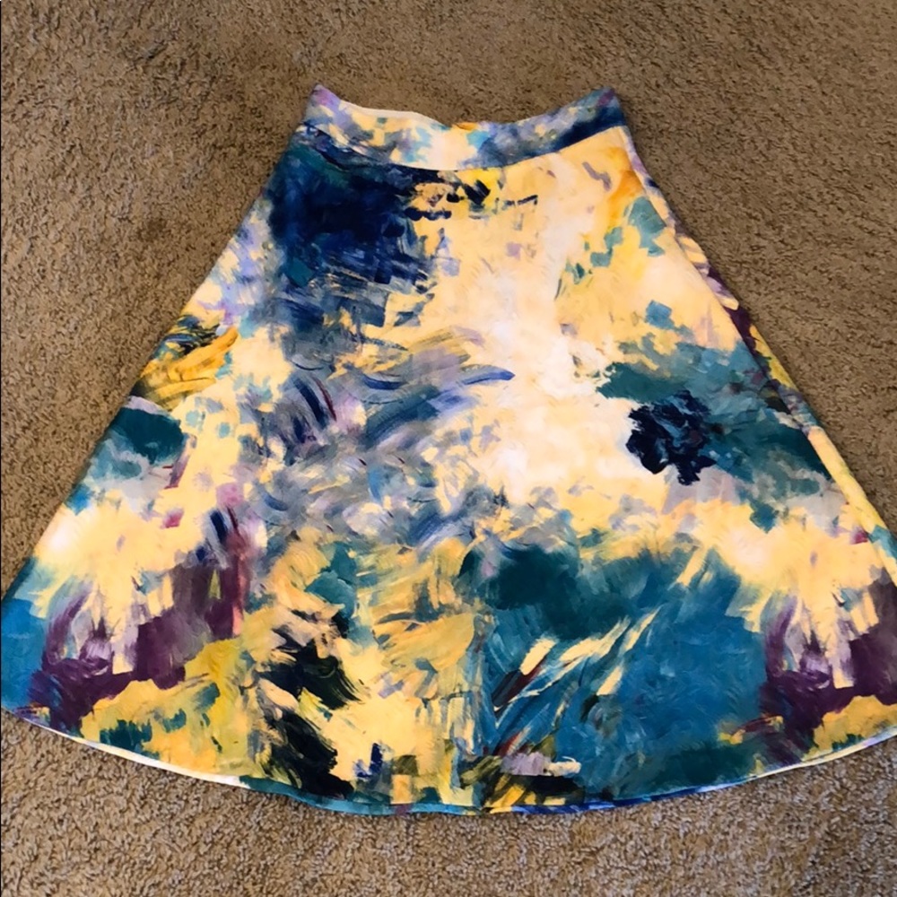 H&M beautiful colored skirt